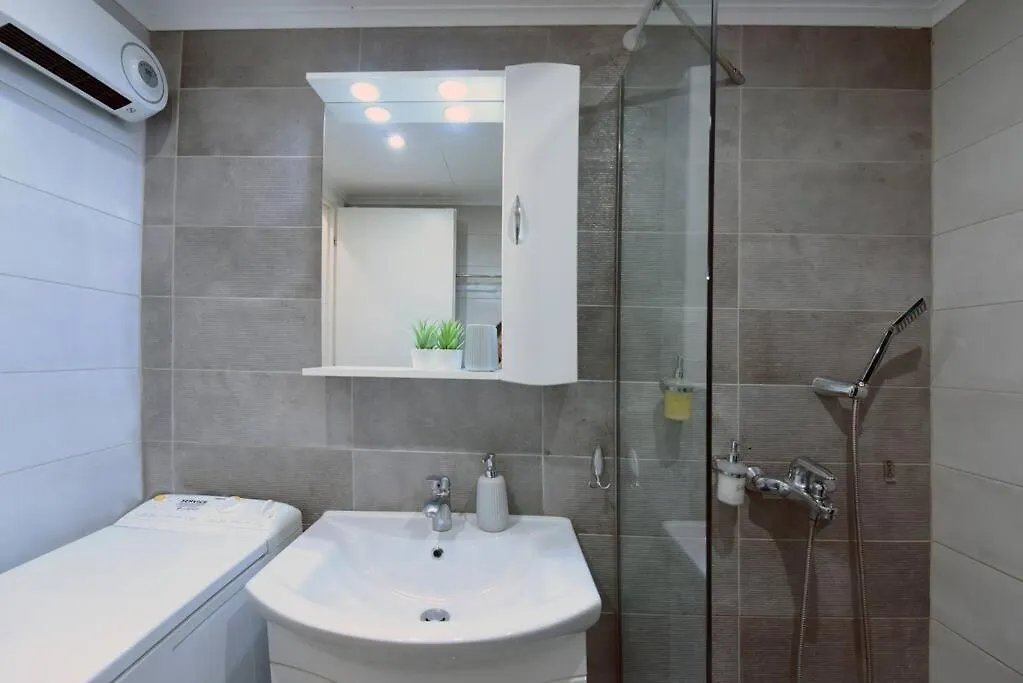 The Muse, Colorful Cozy Flat On Mitropoleos Downtown Διαμέρισμα Θεσσαλονίκη