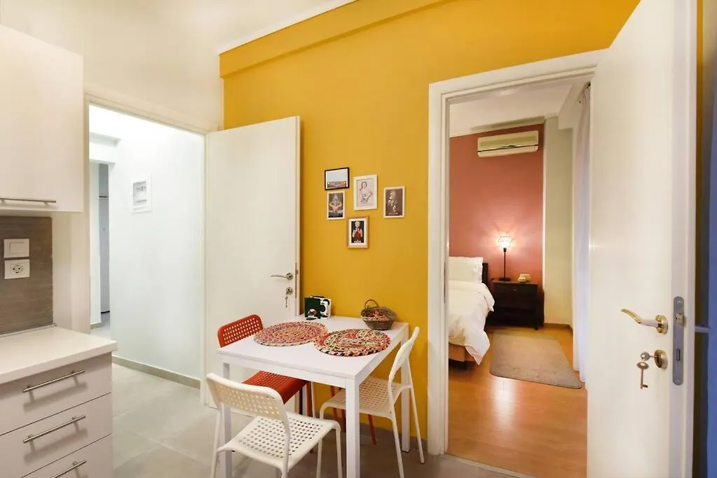 The Muse, Colorful Cozy Flat On Mitropoleos Downtown Διαμέρισμα Θεσσαλονίκη